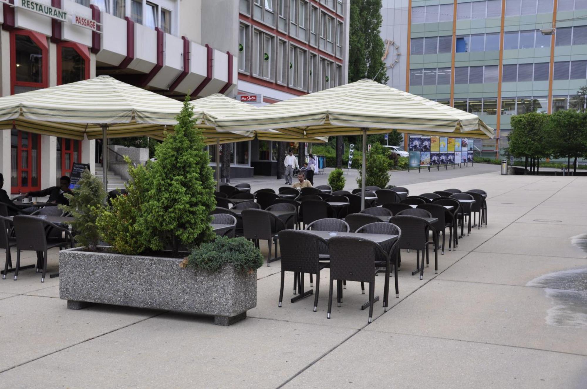 Hotel Restaurant Passage Гренхен Екстериор снимка